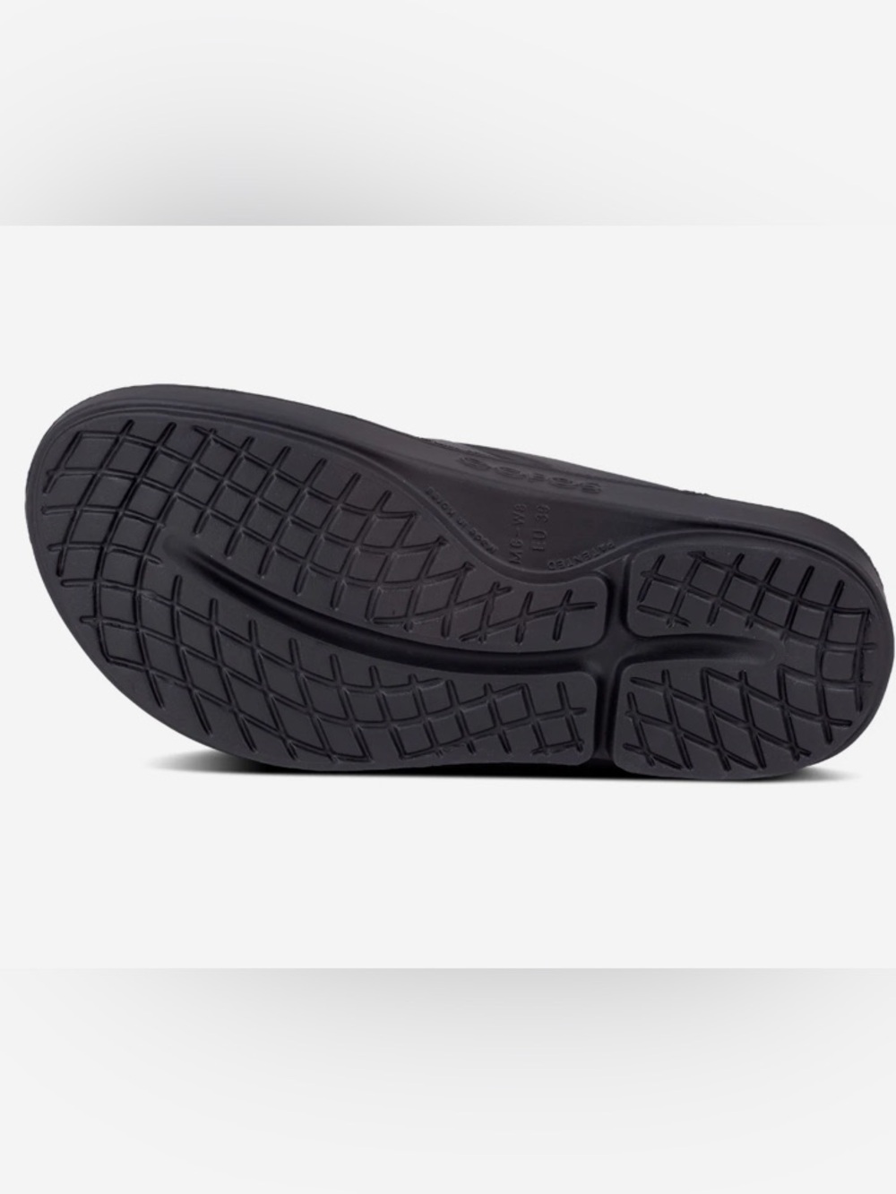 OOFOS WOMEN OOriginal Flip Sandal in Black - Picture 5 of 5